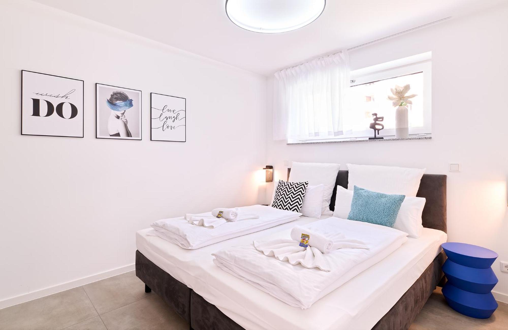 Xzllenz - 4 Schlafzimmer, Zentral, Parken, U-Bahn, 2 Baeder, 4 Smart-Tv, Optional Einzelbett Nuremberg Exterior photo