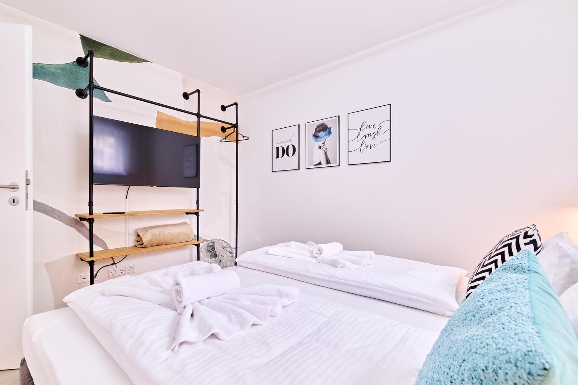 Xzllenz - 4 Schlafzimmer, Zentral, Parken, U-Bahn, 2 Baeder, 4 Smart-Tv, Optional Einzelbett Nuremberg Exterior photo